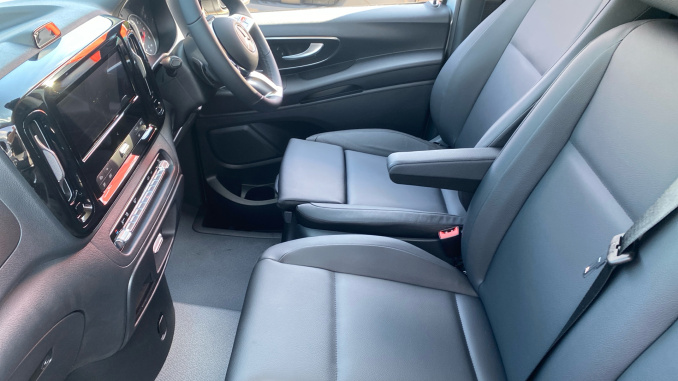 Mercedes-Benz Vito L2 Diesel Rwd 116CDI Select Van 9G-Tronic - Image 22